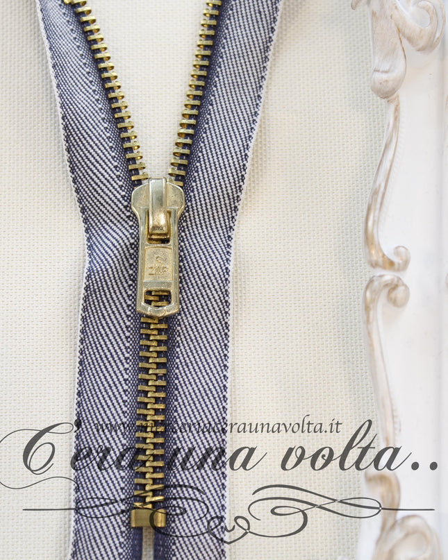 Zip metallo da cm 10 a cm 12
