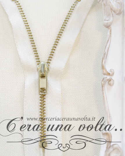 Zip metallo da cm 14 a cm 16