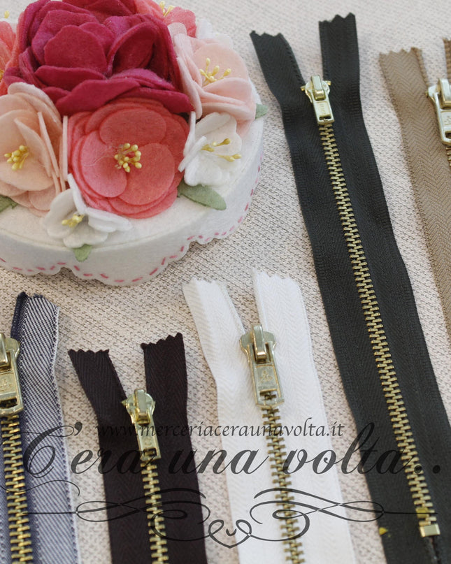 Zip metallo da cm 14 a cm 16