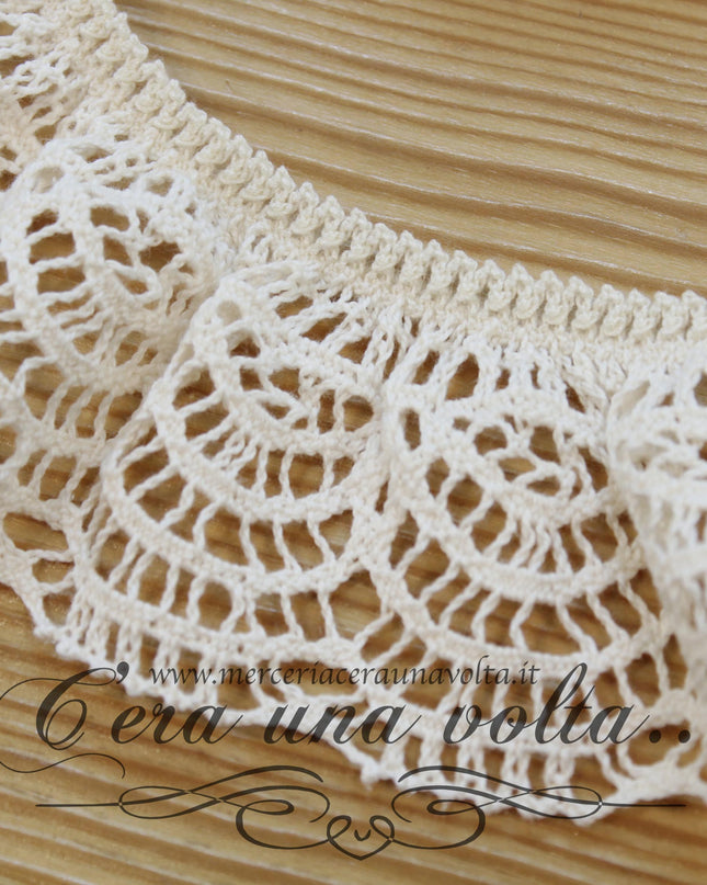 Pizzo in cotone elasticizzato lavorazione a fusello Bianco