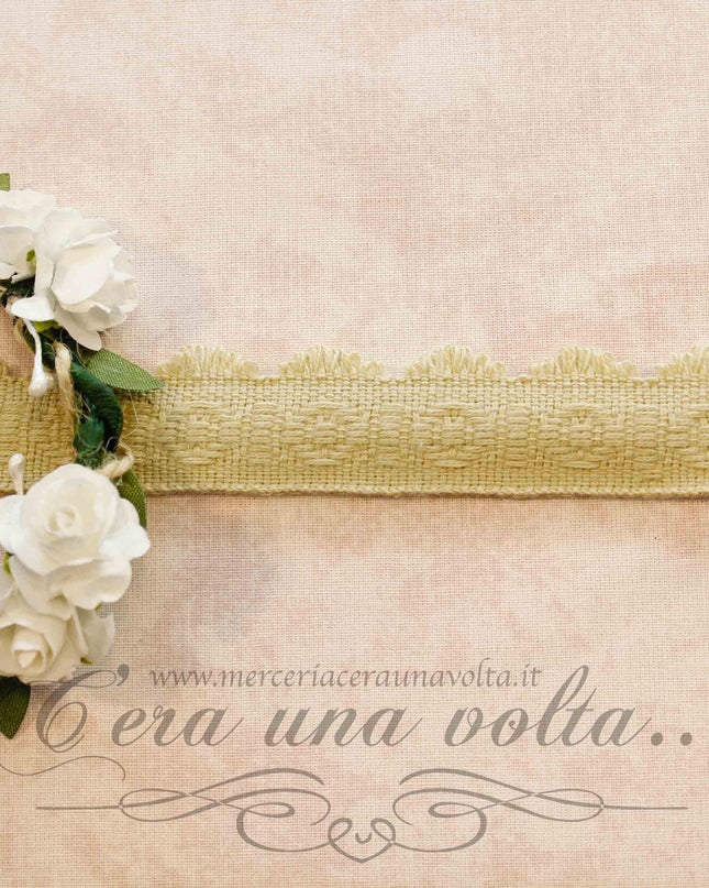 Passamaneria con tasca