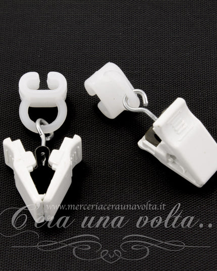 Scivoli con pinzetta