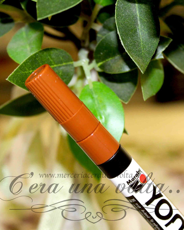 Pennarello indelebile colorato per tessuti