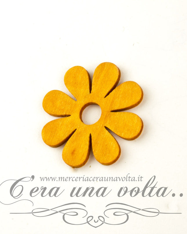 Decoro in legno fiore