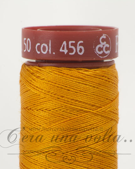Filo da cucire titolo 50