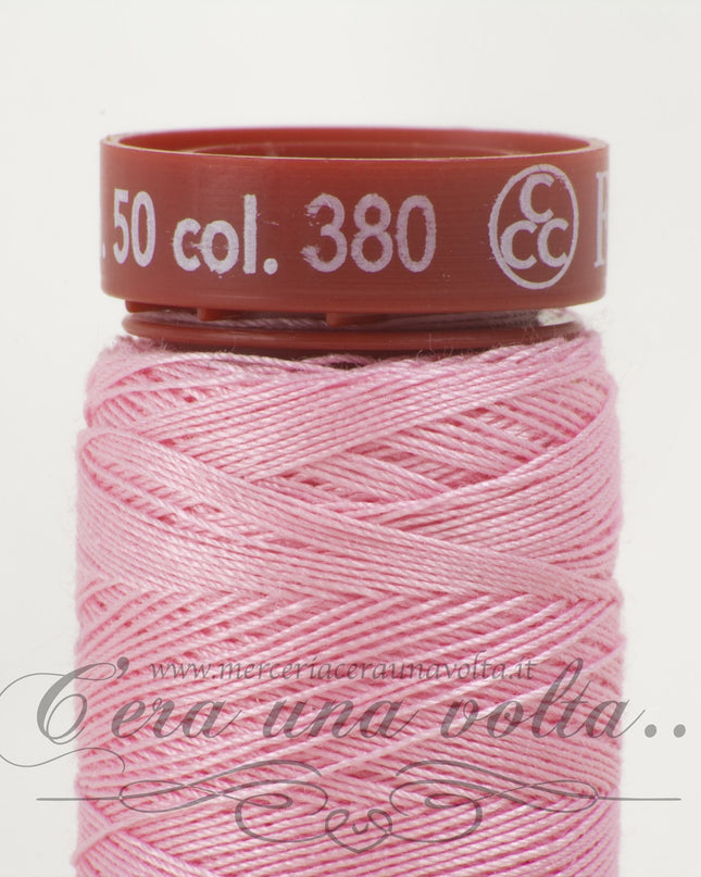 Filo da cucire titolo 50