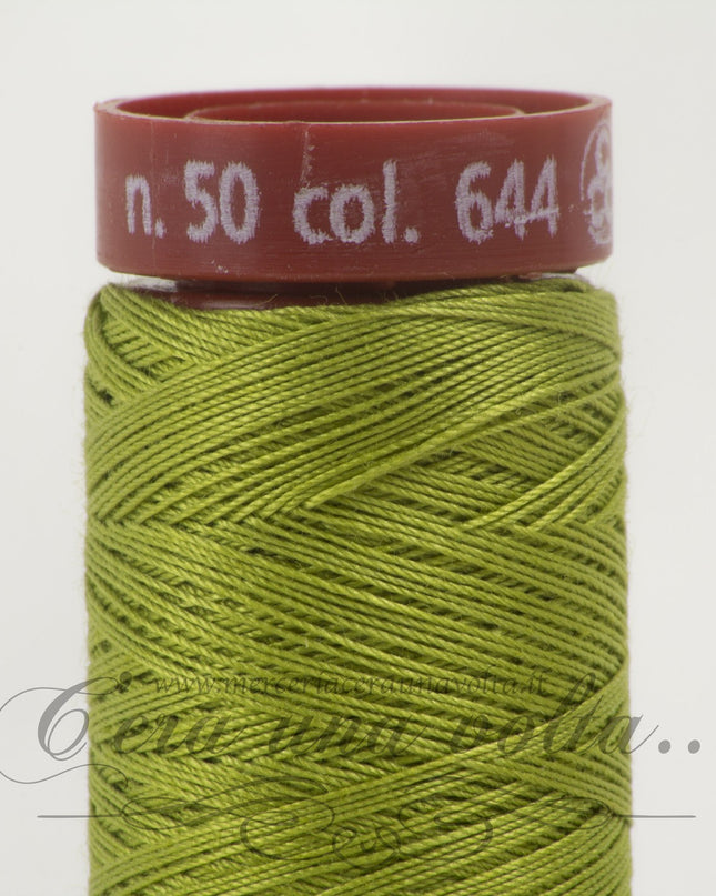 Filo da cucire titolo 50