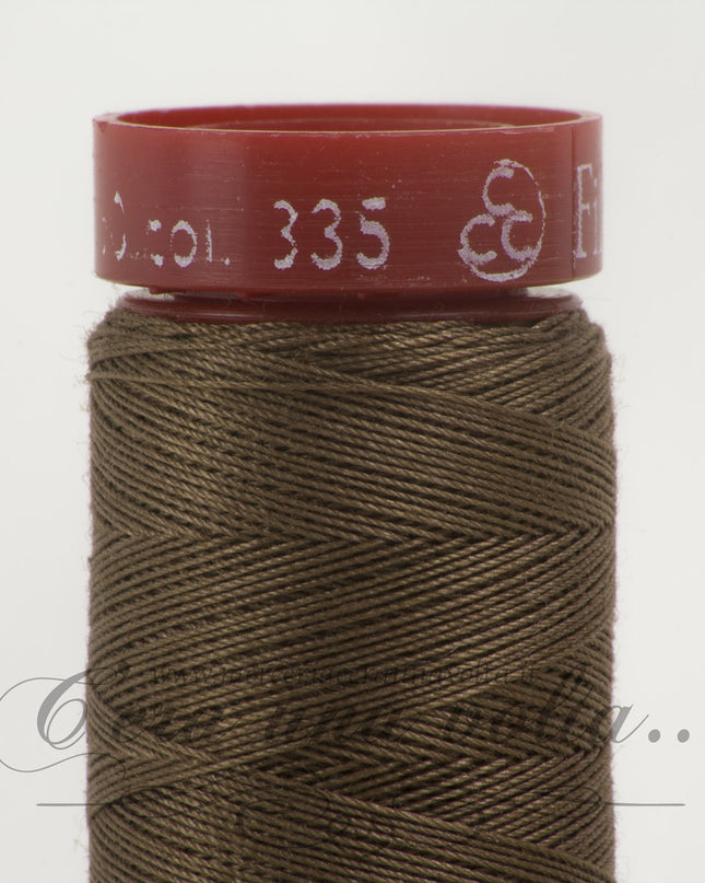 Filo da cucire titolo 50