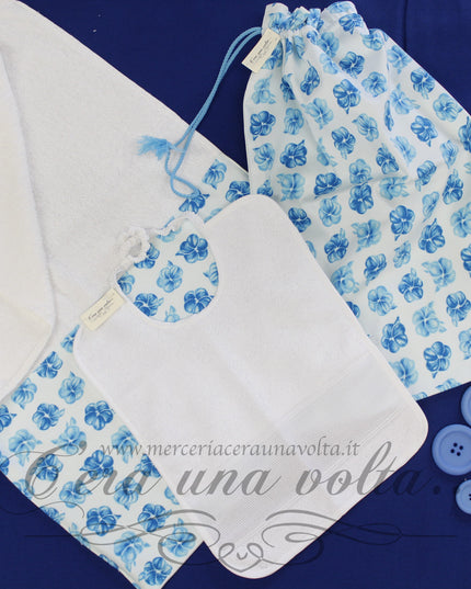 Set asilo  Blue flowers