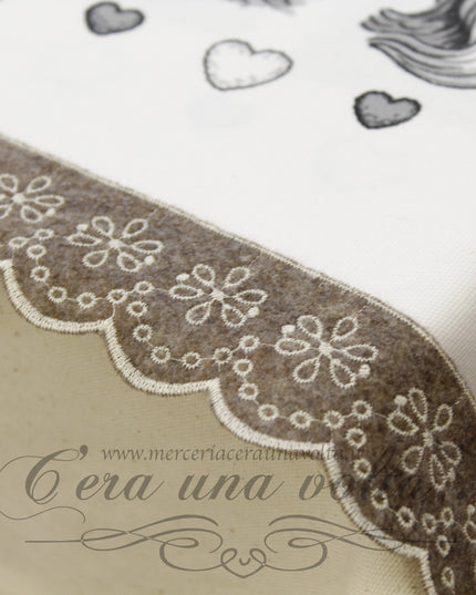 Pizzo in panno
