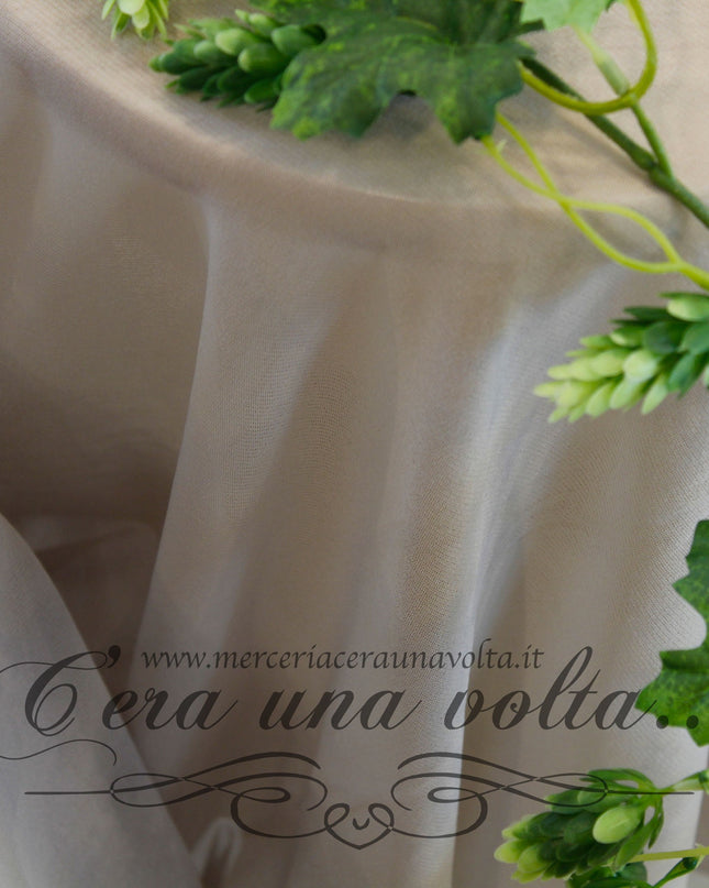 Tessuto in Tulle Elasticizzato Corda
